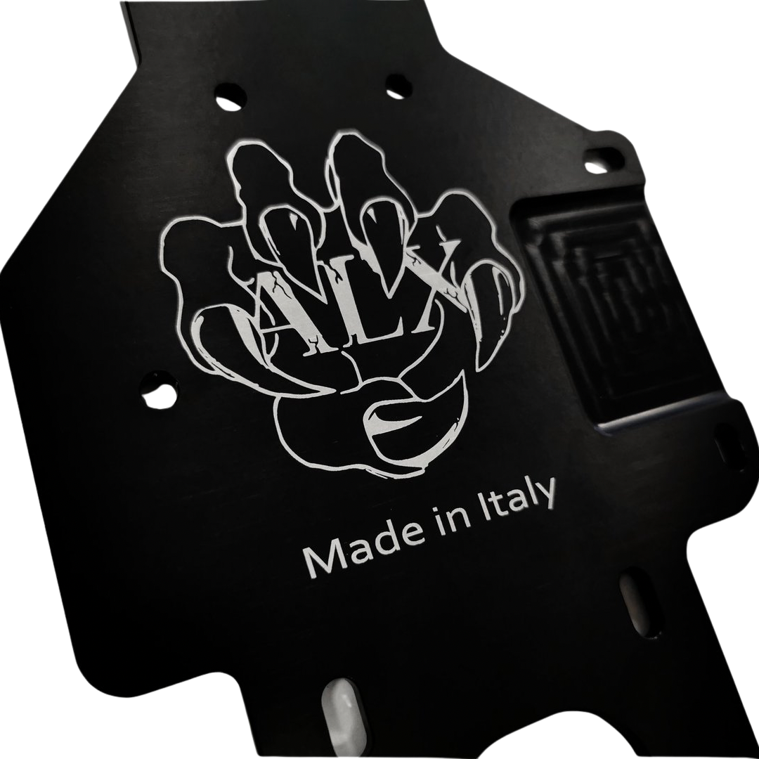Black metal chassis with white hand graphic and 'Made in Italy' text on a white background