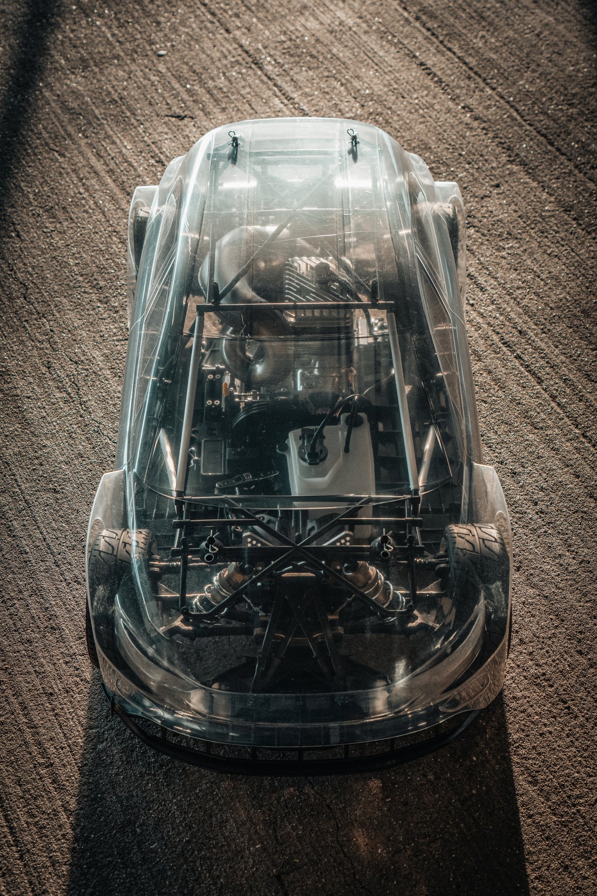 Top view of MCD XR5 Rally with clear body