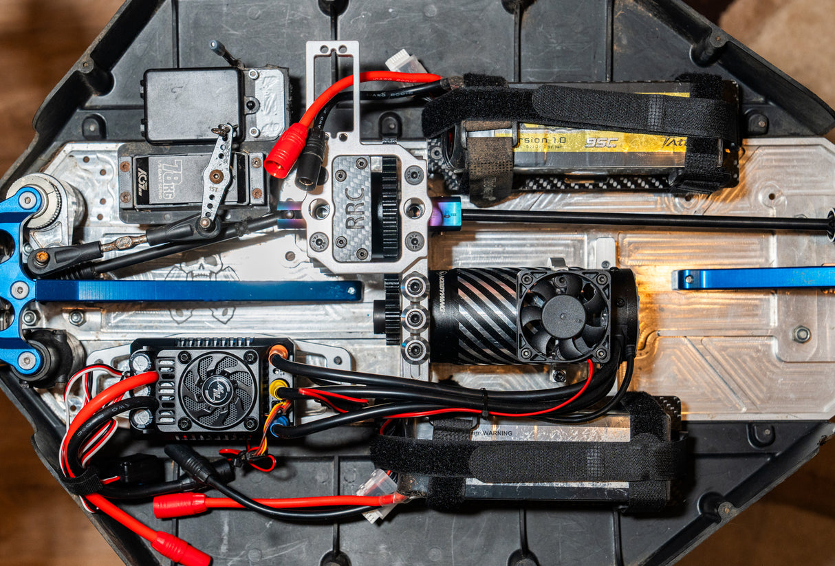 Brushless converted Losi 5IVE-T