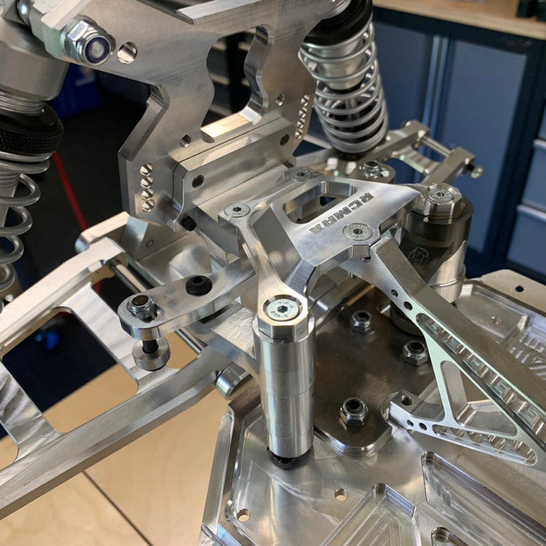 TAYLOR Losi 5T & 5ive 2.0 Front Top Chassis Brace