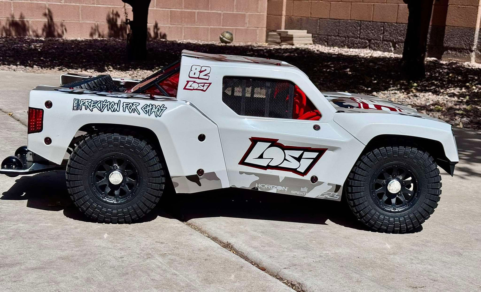 Losi 5IVE-T 3.0 Upgraded Tires and other High Performance Parts!