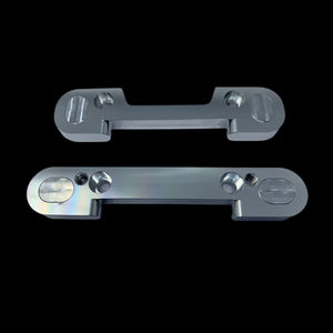 OUTLAW V3 Rear Hinge Pin Brace Set (Incl Bushes)