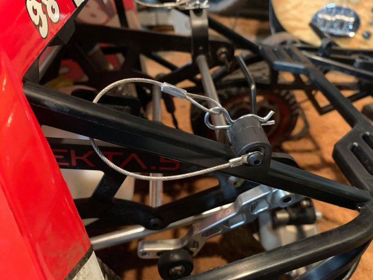 Vertigo KV5TT Quick Release rear Body Posts with Tethers [130917]