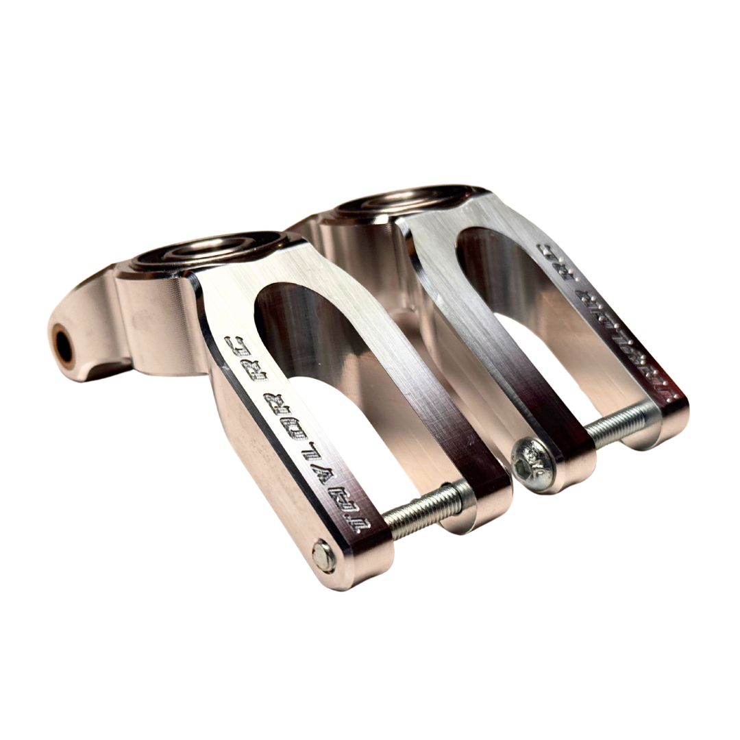 TAYLOR Billet BAJA V2 Rear Hubs (Oversize Bearings)