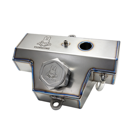 TZZ Racing titanium fuel tank for Kraken VEKTA.5 and KV5TT, top view showing the cap and fittings